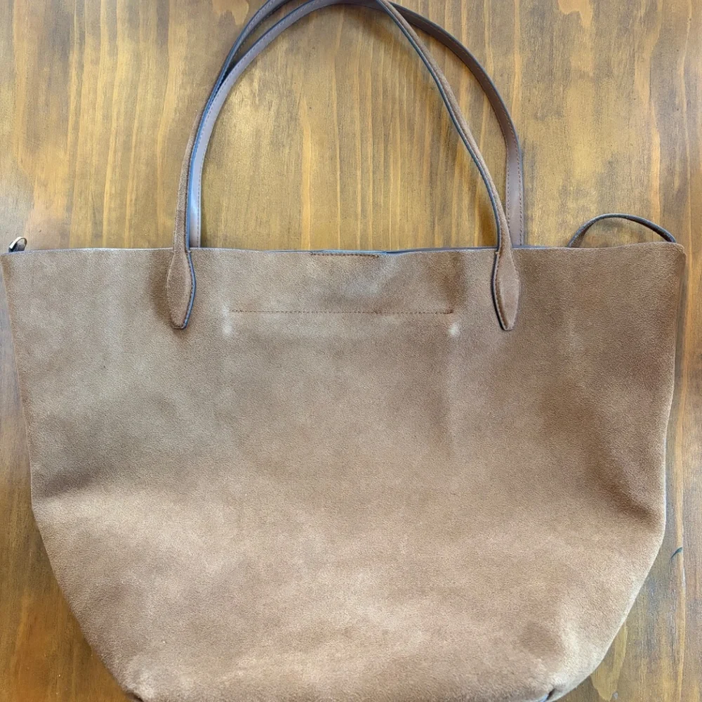 Madewell Oversized suede shopper tote (Dried Acorn) - Picture 8 of 9